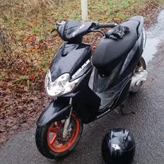 Yamaha jogr (solgt) 