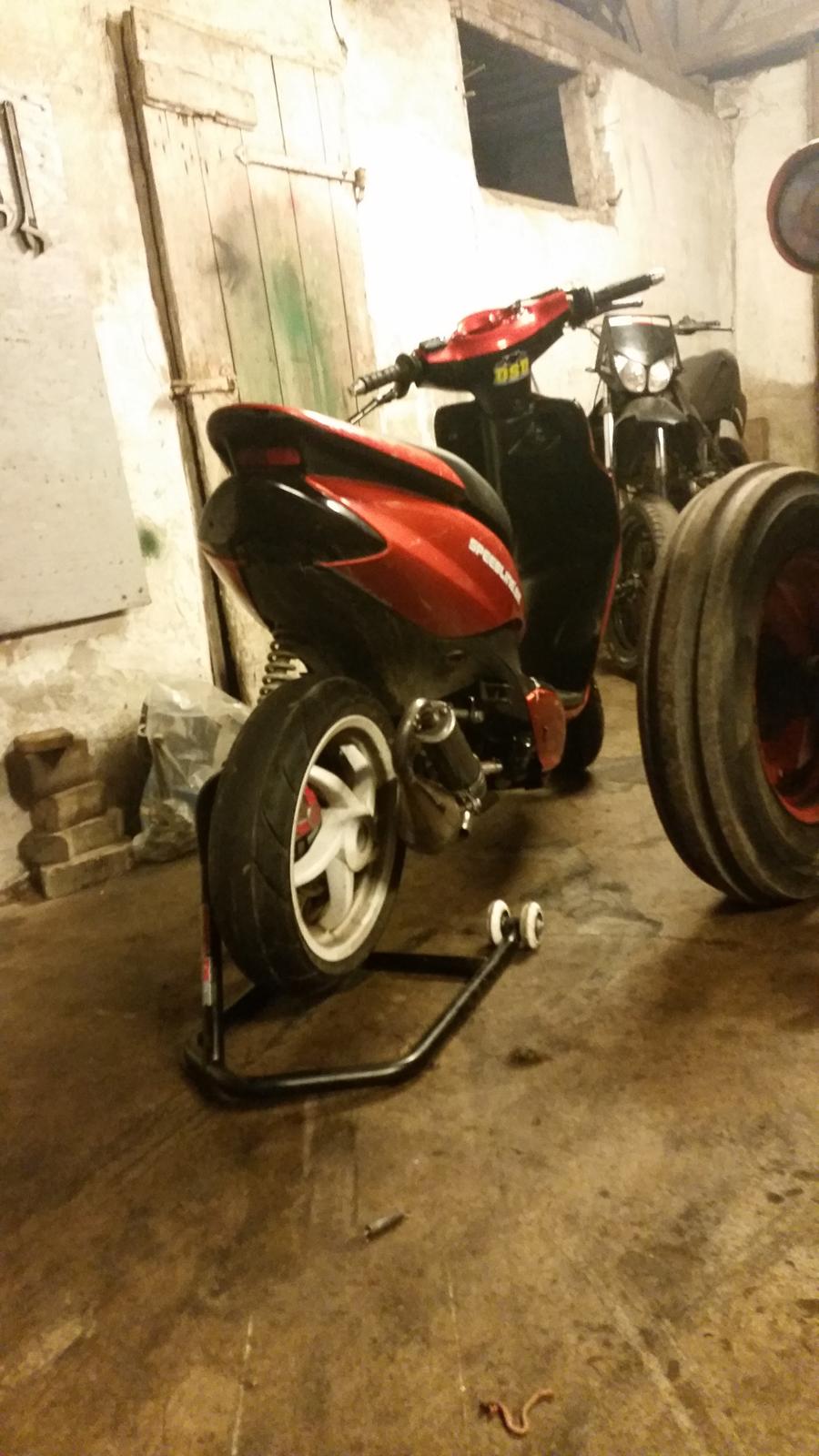 Yamaha jog rr lc polini evolution 1 billede 5