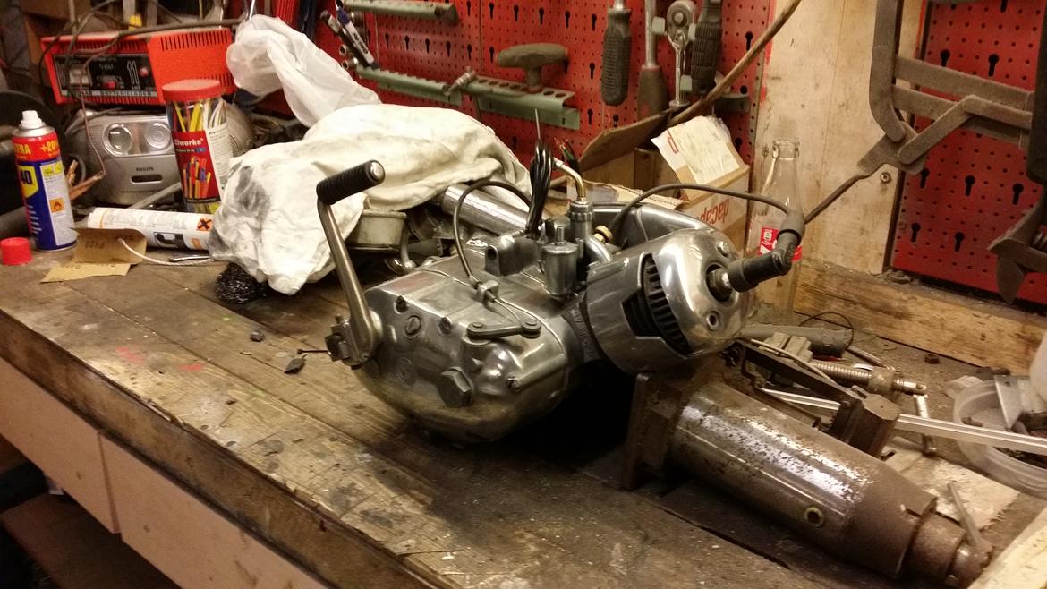 Puch Ms 50' "vilddyret"  - Ny poleret(ja ja ja, kunne være bedre, men det er resultatet af for lidt at lave og en masse ståluld) billede 11