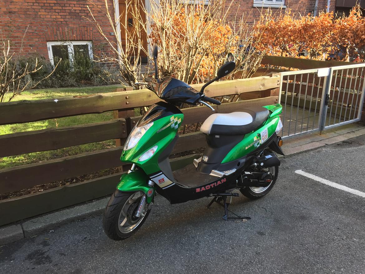 Baotian BT49qt-9 (Supermoto) billede 1