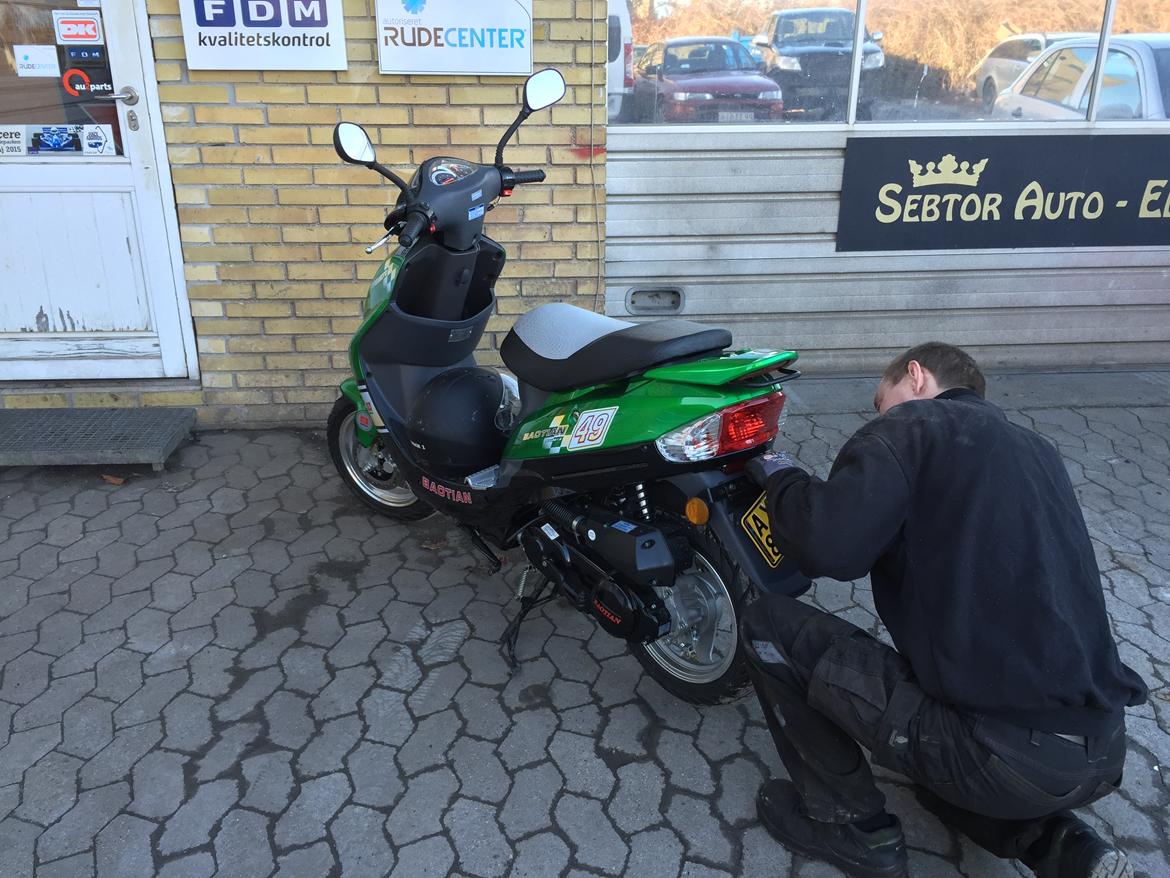 Baotian BT49qt-9 (Supermoto) - Endelig kom der plade på :D billede 9