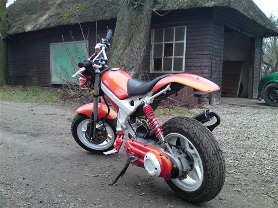 Suzuki street magic  billede 1