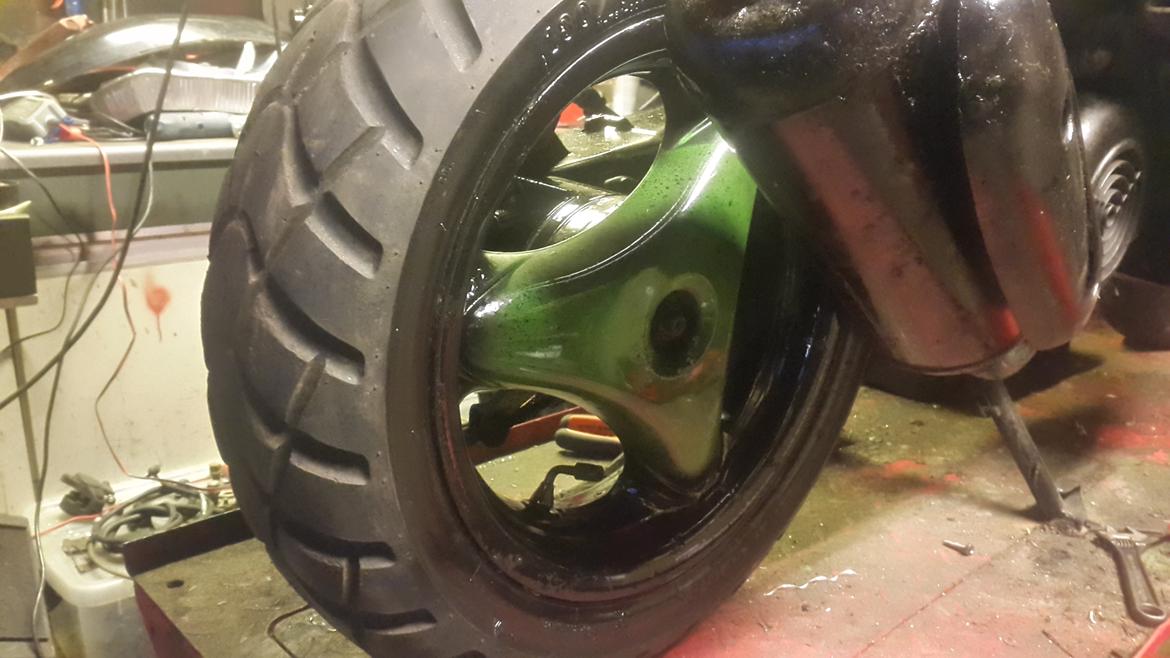 Yamaha  Yamaha jog r solgt 5200 kr. billede 27