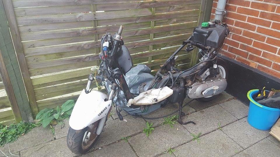 Yamaha JOG R TEAMSPEED **PROJEKT 90% FÆRDIGT** billede 1