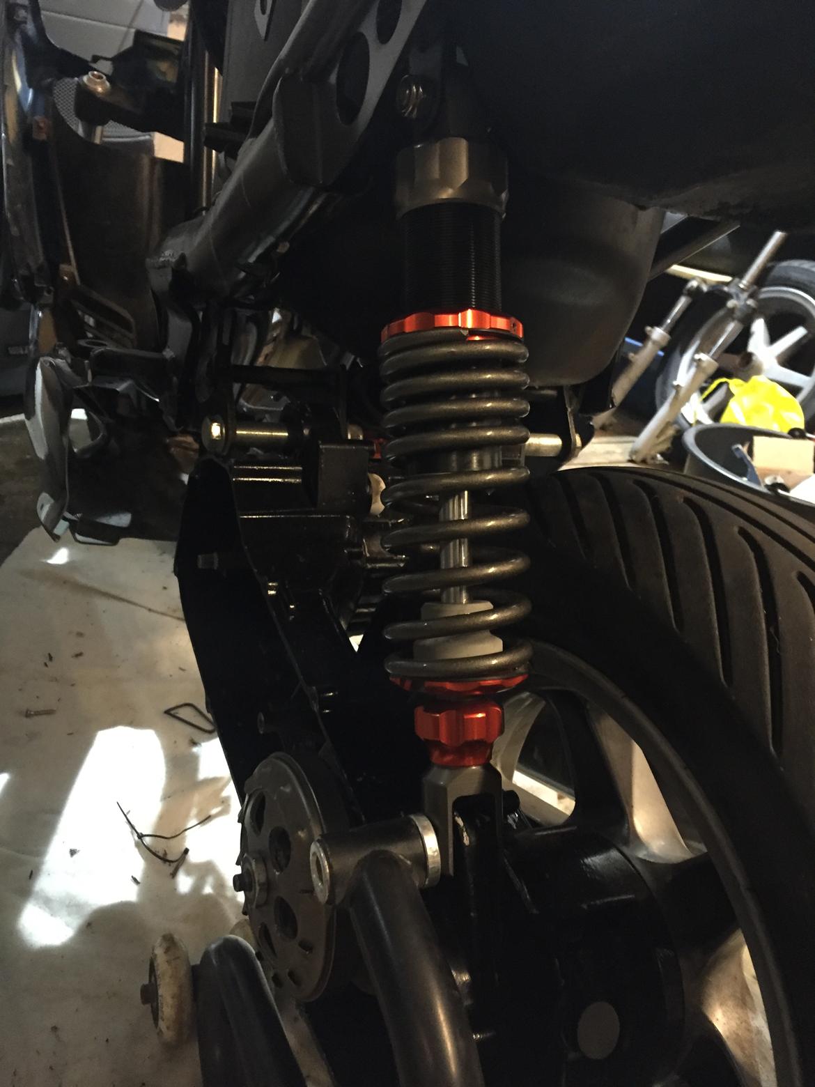 Yamaha JOG R TEAMSPEED **PROJEKT 90% FÆRDIGT** billede 16