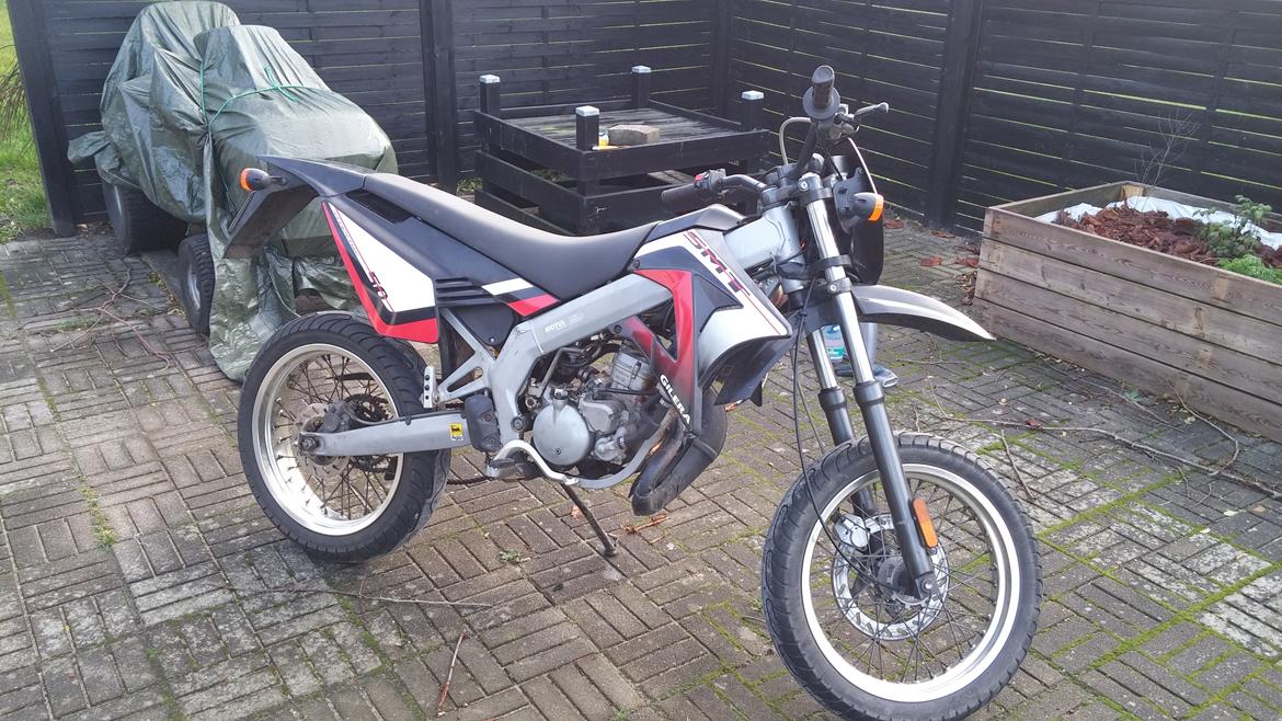 Gilera SMT SOLGT billede 1