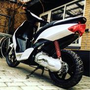 Yamaha Jog r