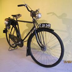 Veteraner Diesella  røvskubber  60 km/t