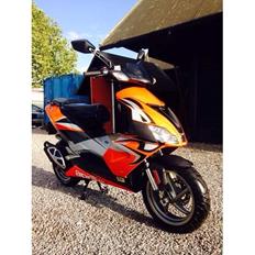 Aprilia SR50 Factory