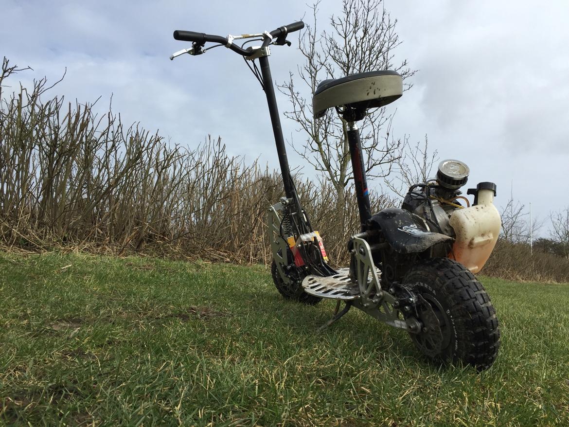 MiniBike Megaleg Benzin Løbehjul billede 2