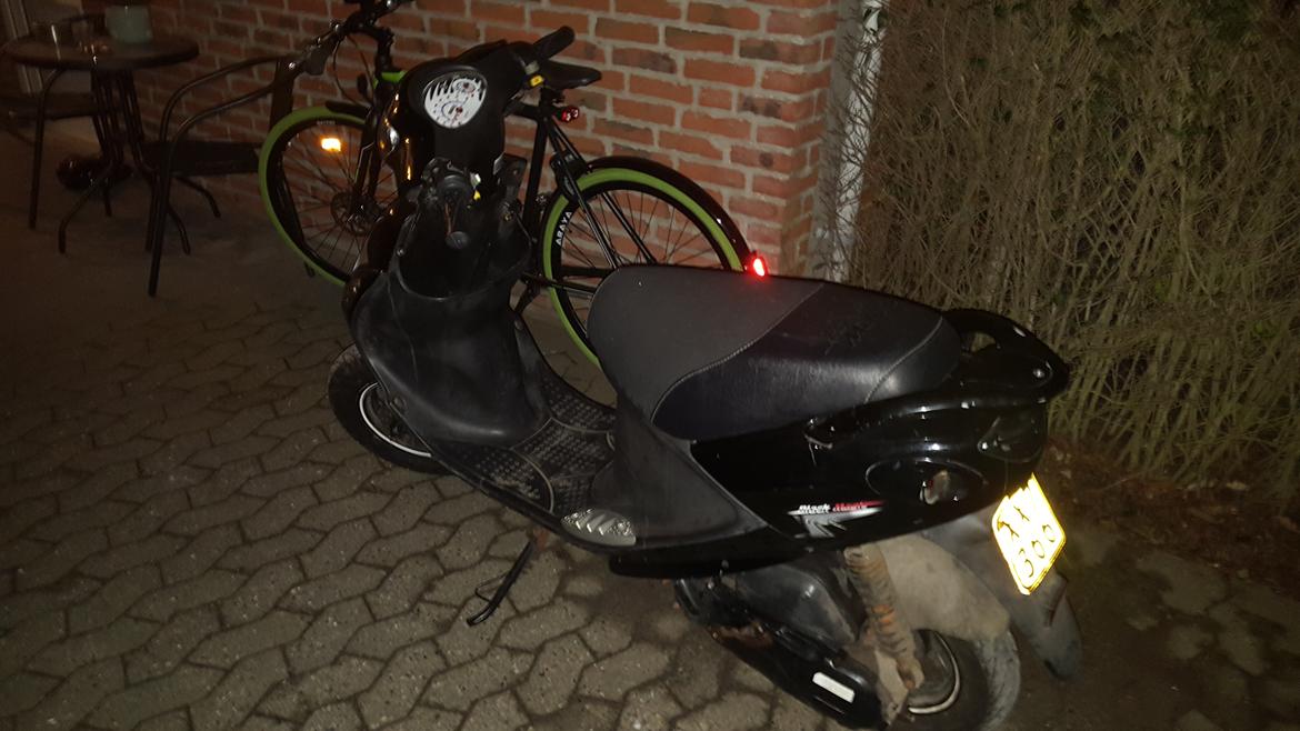 PGO black magic billede 1