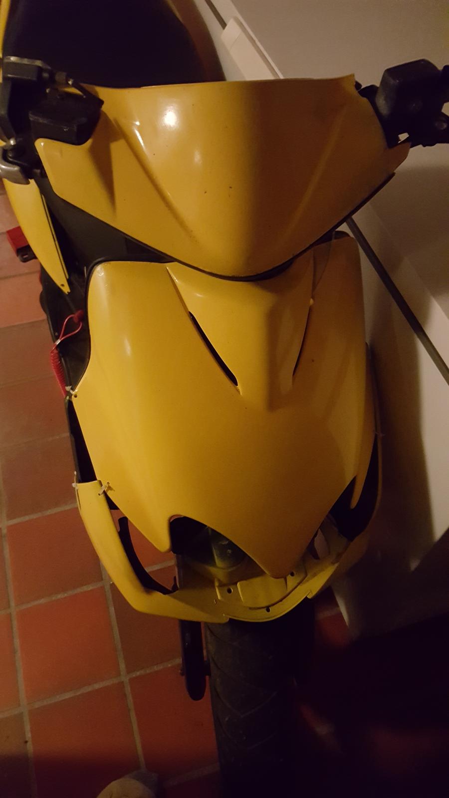 Yamaha jog r rox (solgt) billede 12