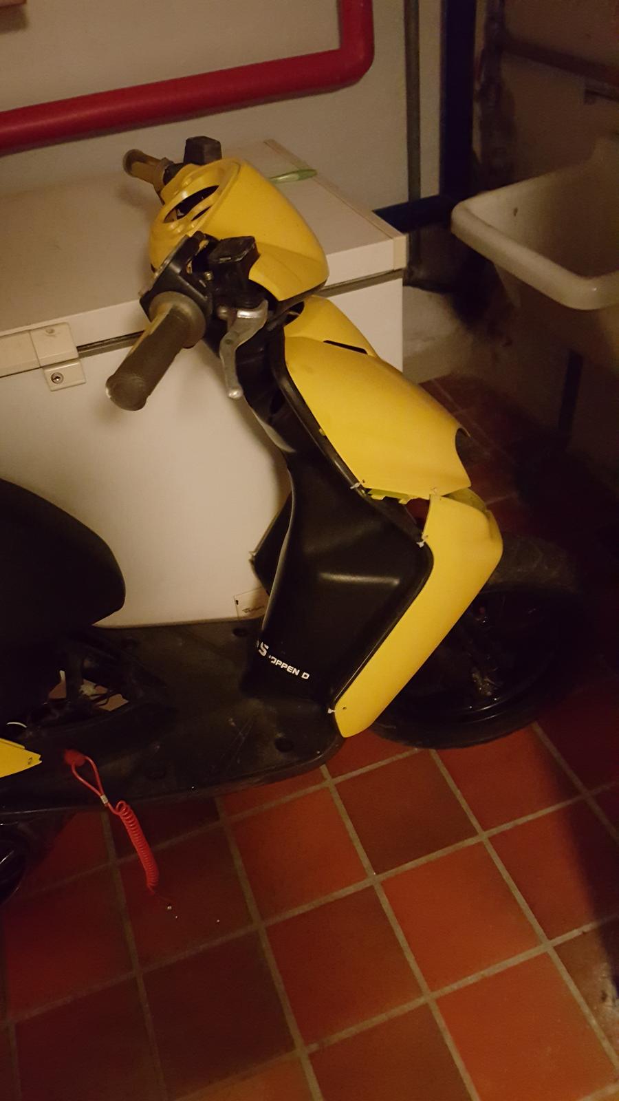 Yamaha jog r rox (solgt) billede 13