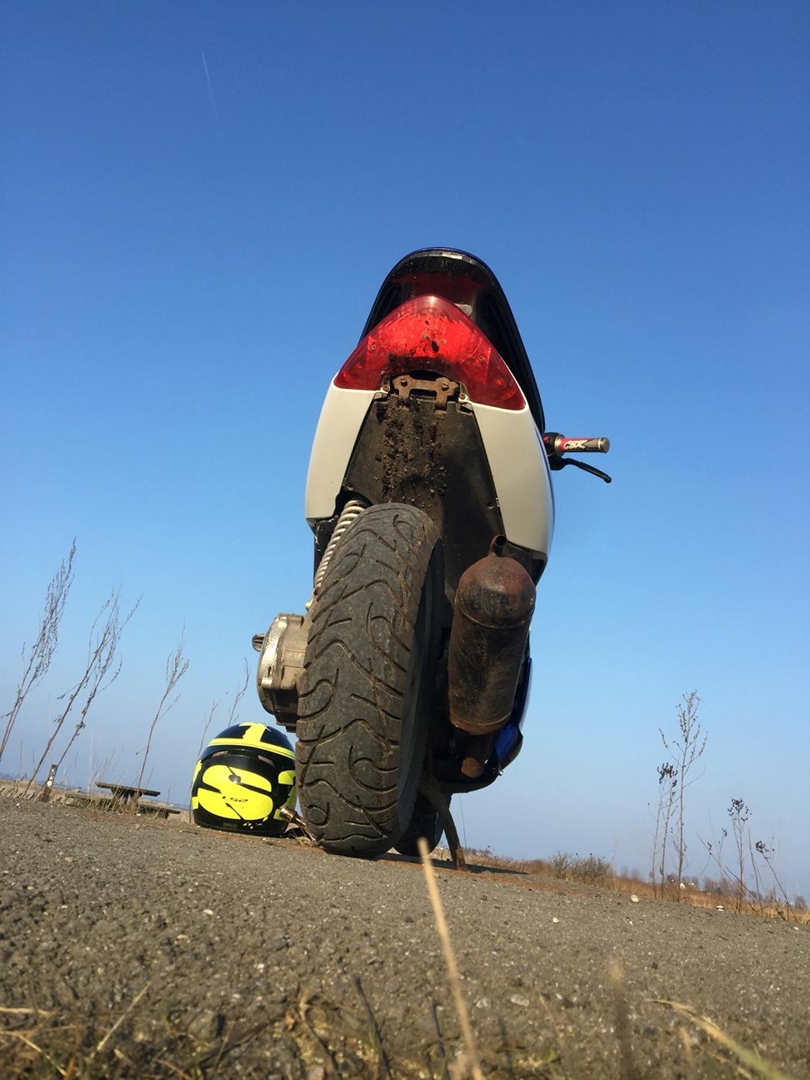 Yamaha Jog R (R.I.P.) billede 8