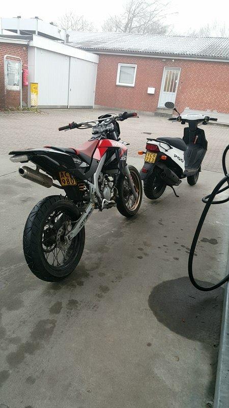Aprilia SX50 billede 1