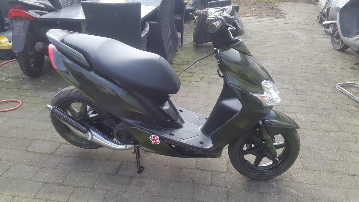 Yamaha  Yamaha jog r solgt 5500 kr. billede 1