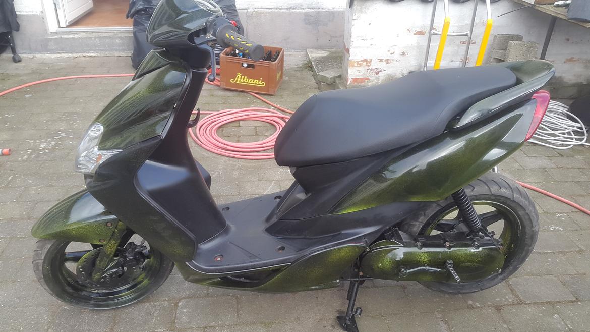 Yamaha  Yamaha jog r solgt 5500 kr. billede 3