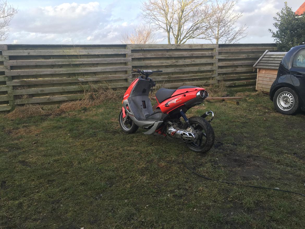 Aprilia SR50 LC "Solgt" billede 5