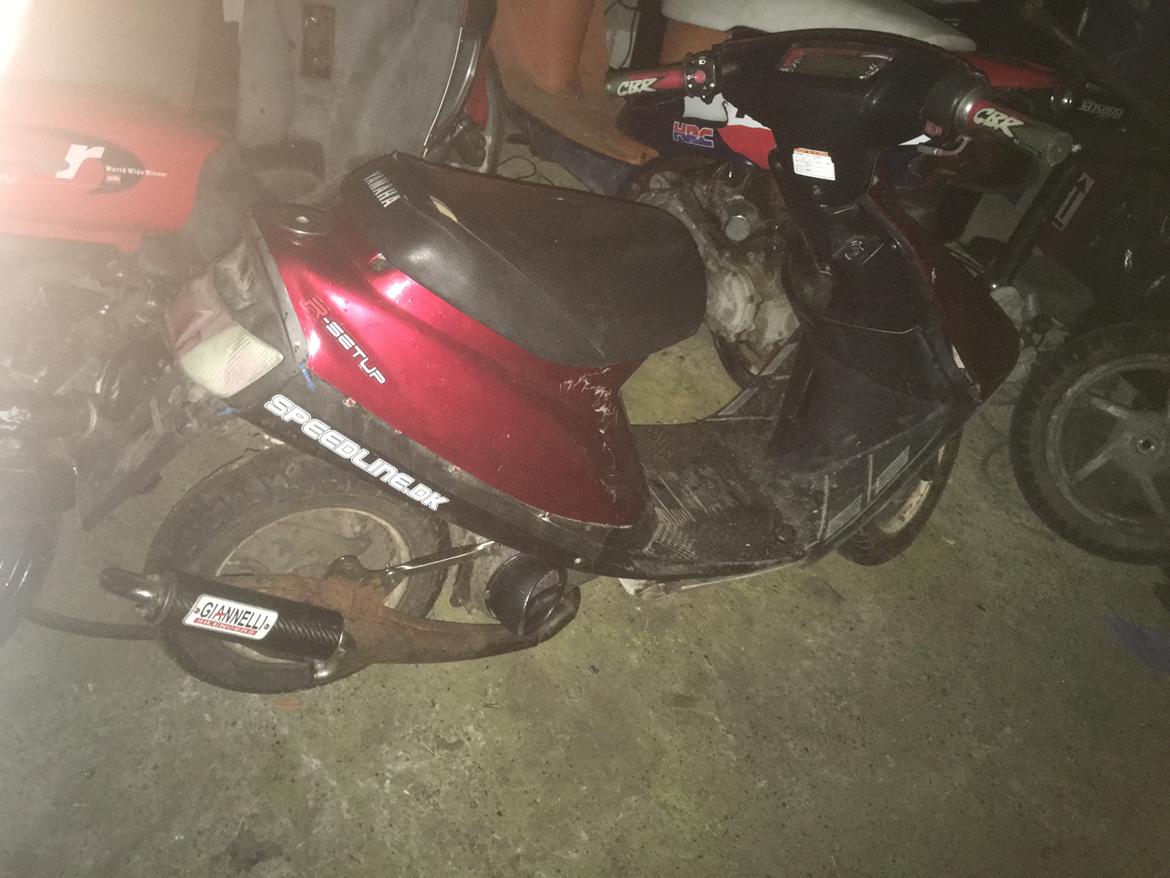 Yamaha Jog AS "Solgt" - Dårligt billede... Men endelig fri for det klamme 45rør!  billede 13