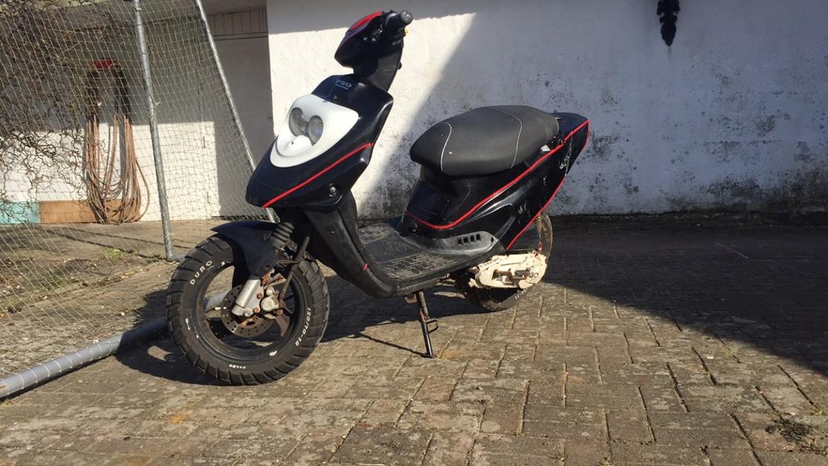 PGO Hot 50 billede 1