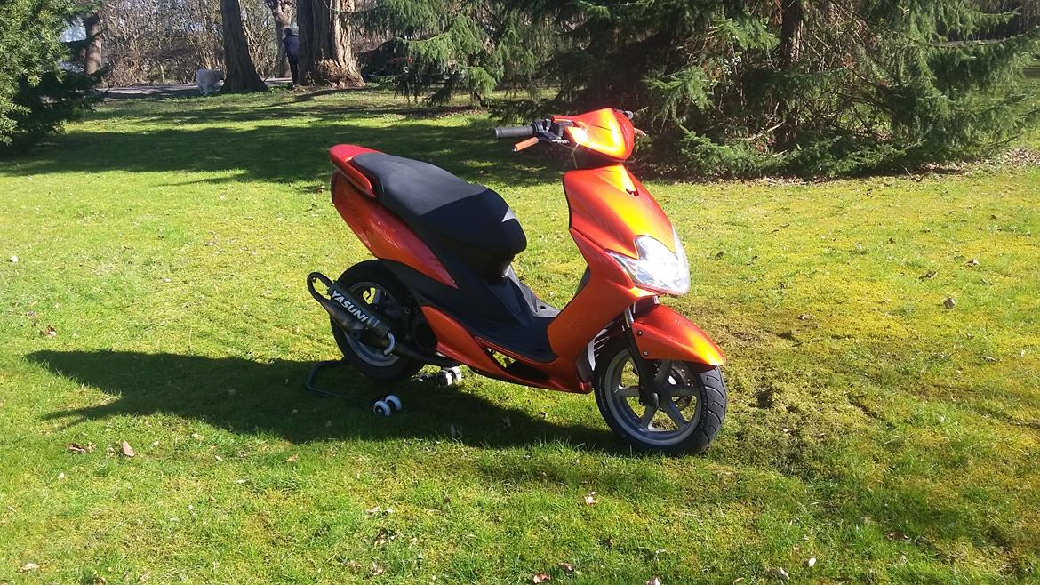 Yamaha jog R (SOLGT) billede 3