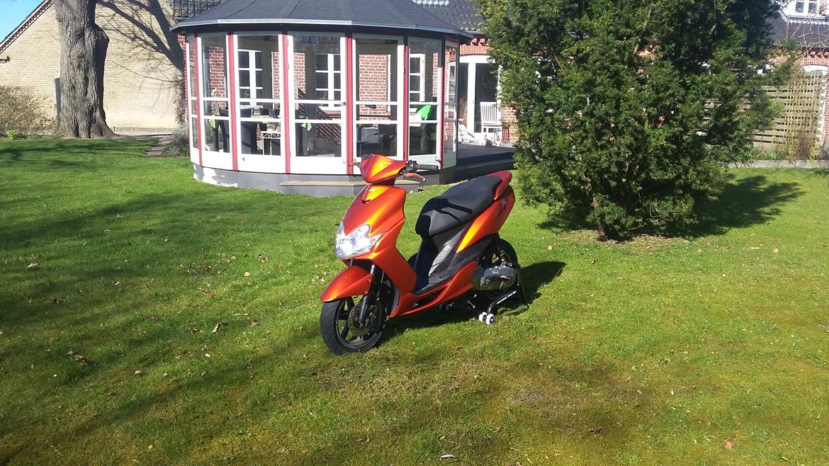 Yamaha jog R (SOLGT) billede 4