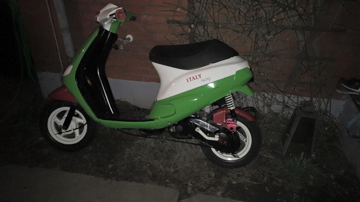 Piaggio Zip mk1 billede 1