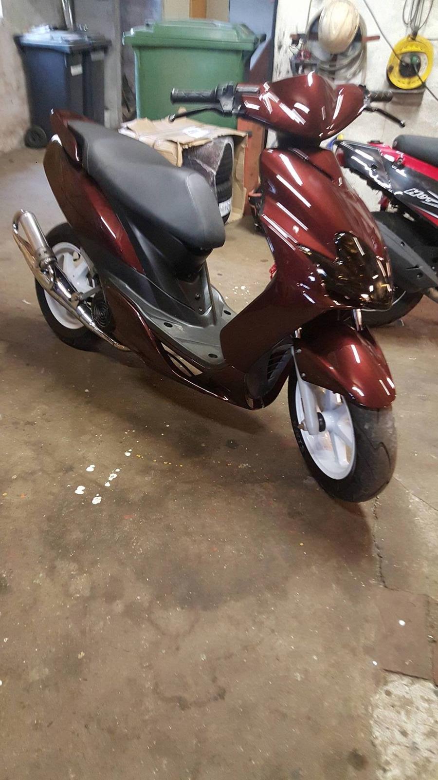 Yamaha Jog R billede 1