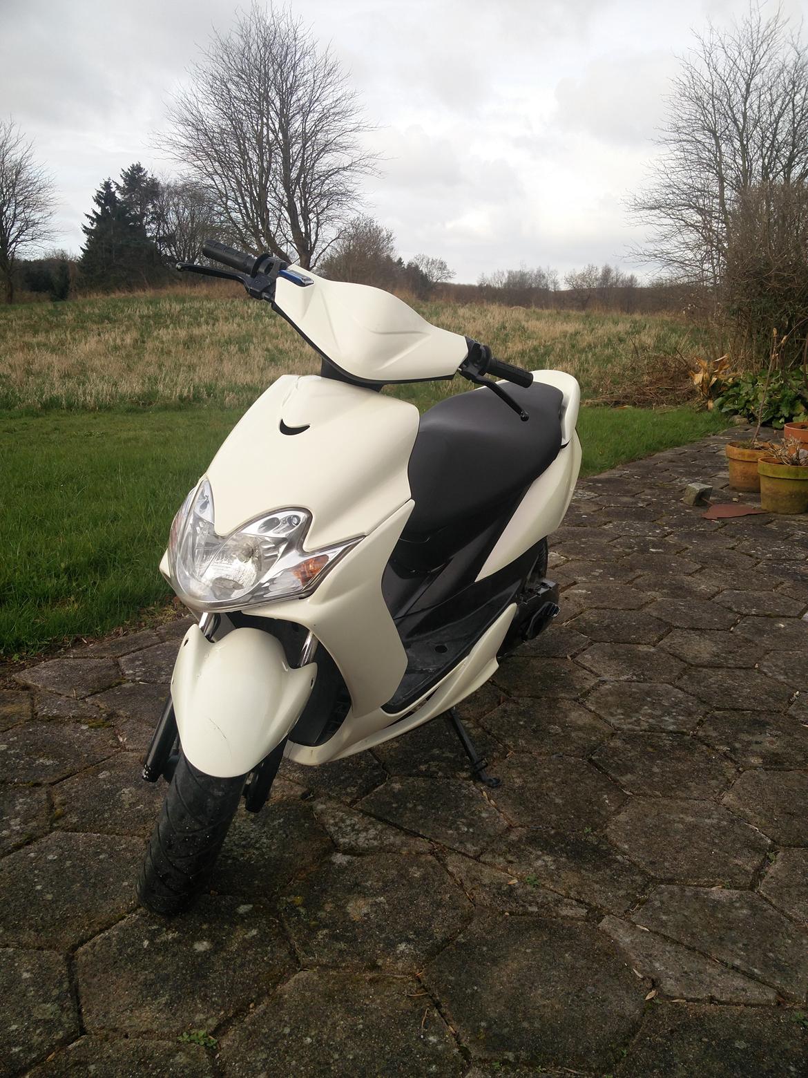 Yamaha Jog R billede 1