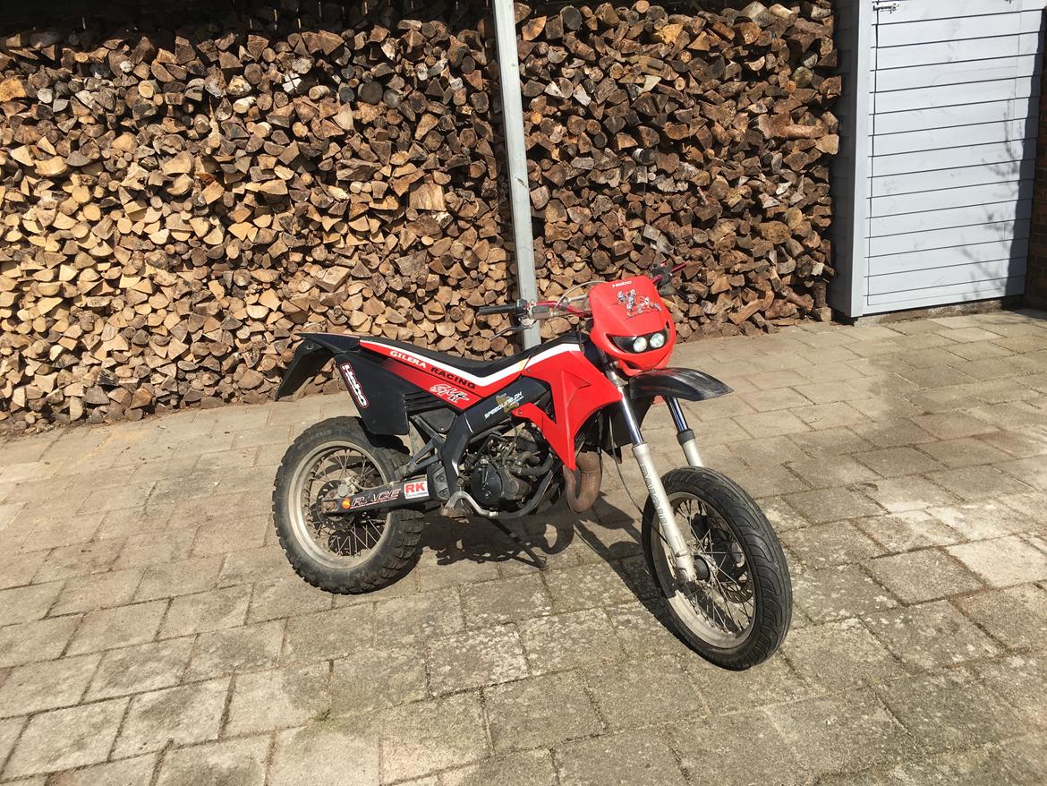Gilera SMT billede 1