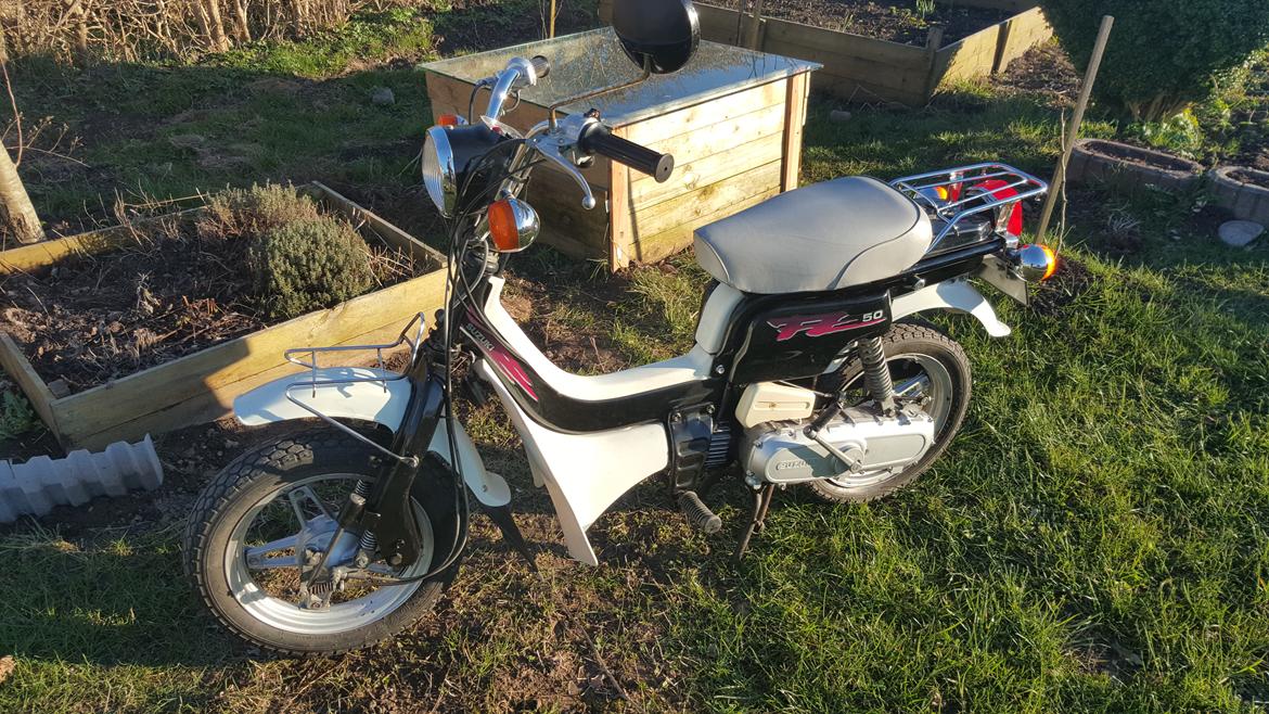 Suzuki FZ50 billede 4