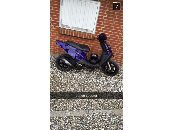 {{currentPhoto.altText}} billede {{currentPhoto.number}}