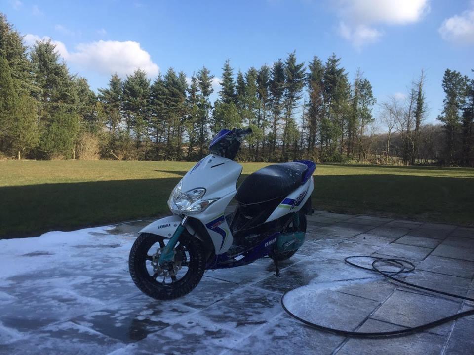 Yamaha jog r billede 3