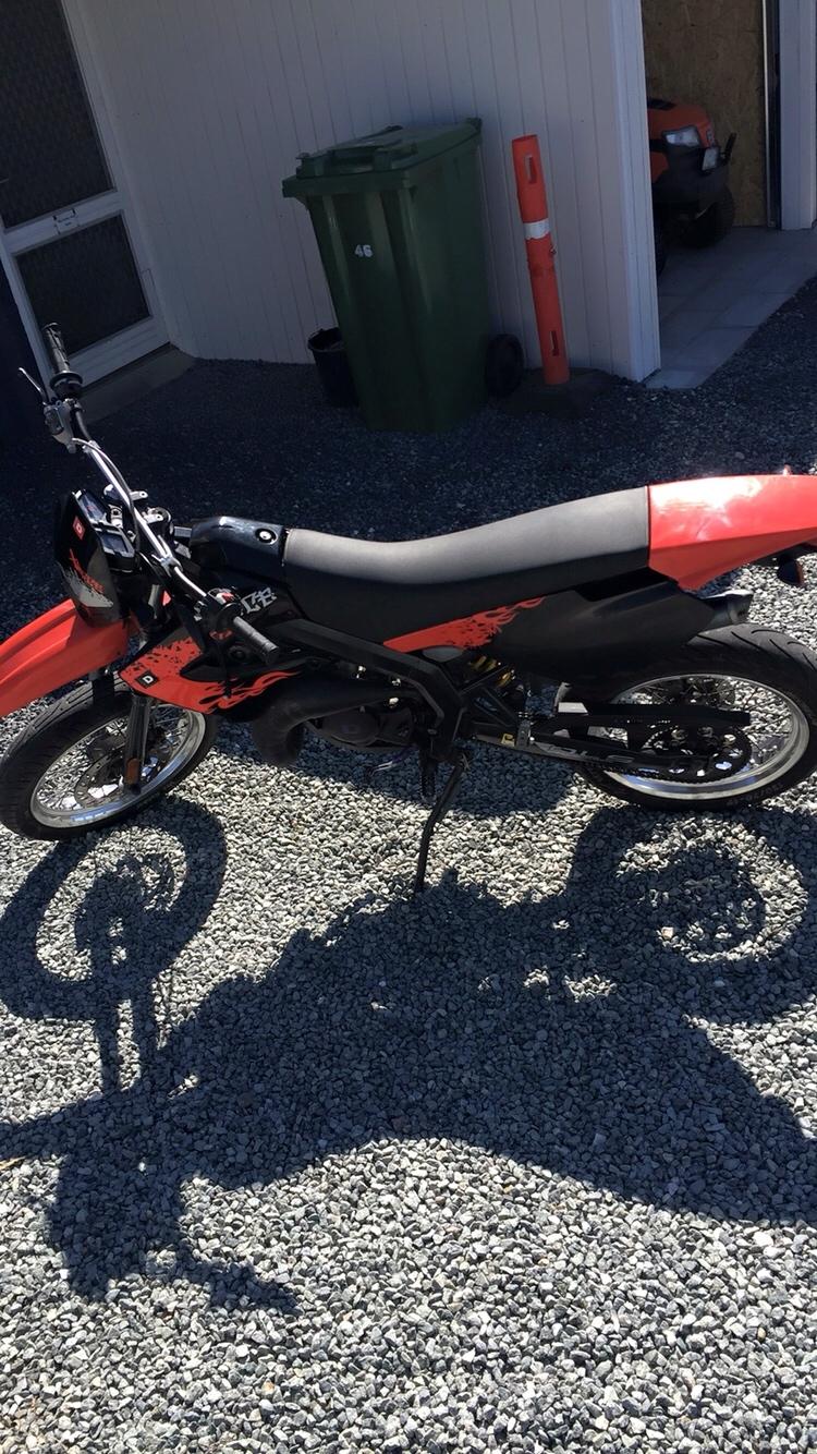 Derbi Senda billede 1