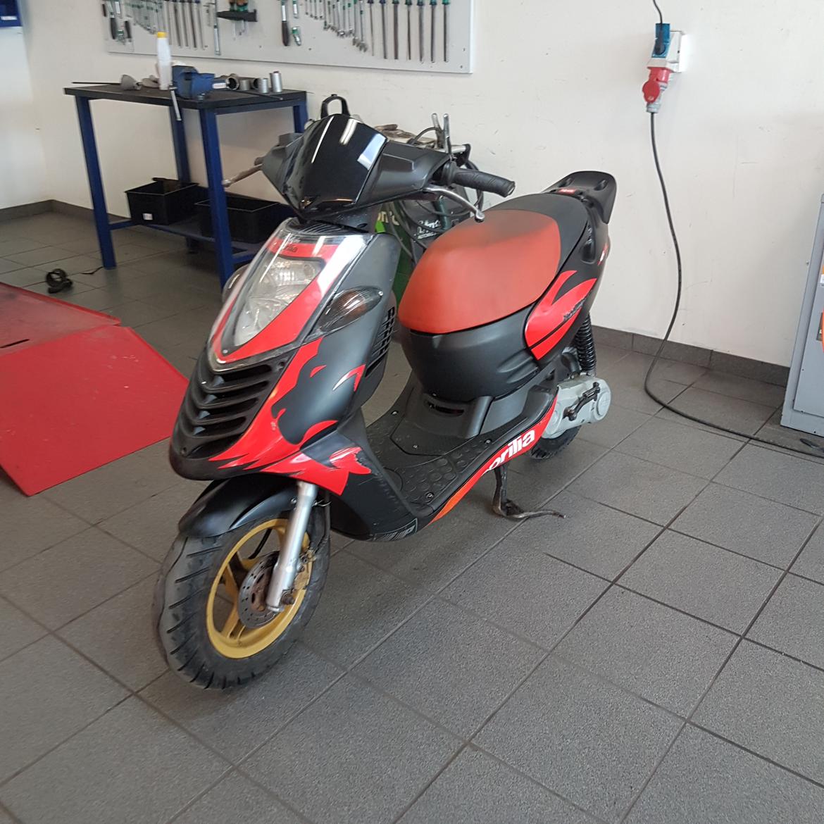 Aprilia sonic LC billede 12
