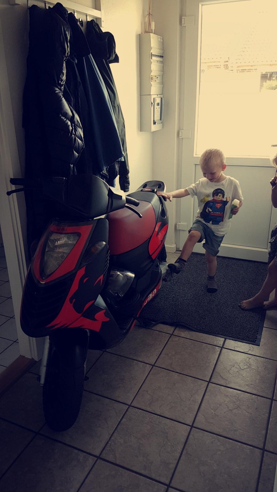 Aprilia sonic LC billede 8