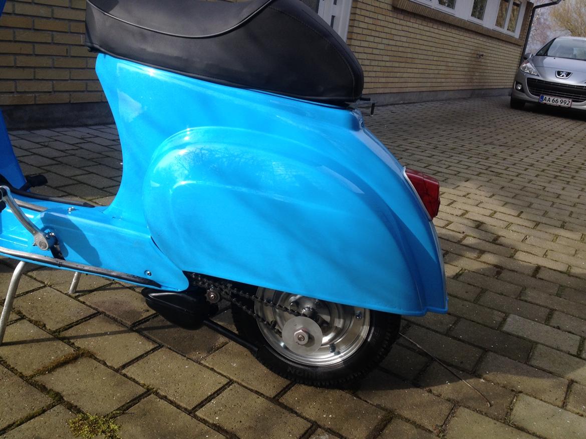 Vespa 50 con pedali billede 2