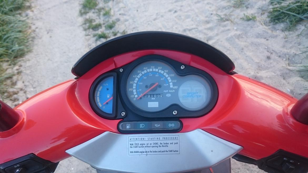 Aprilia sr 50 ac sp (solgt)  billede 2