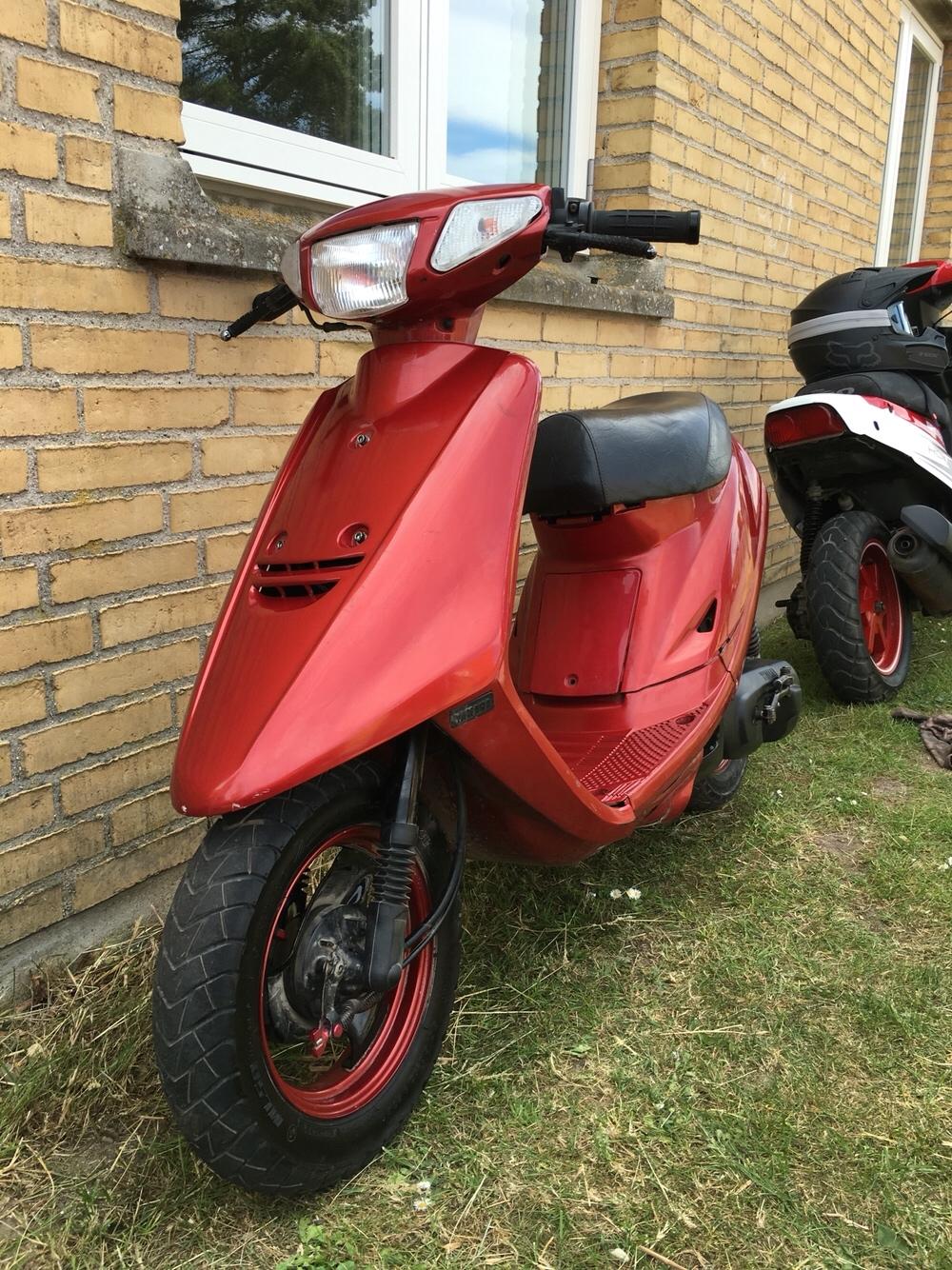 Yamaha jog fine selection (SOLGT) billede 1