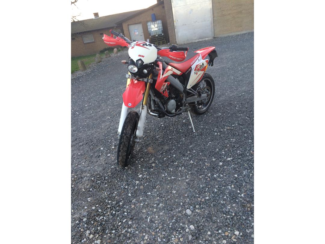 Hm Moto Crm Derapage Hm 50 13 Den Har Kort 7521 De Nye D