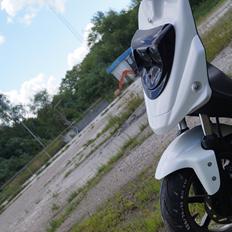 PGO Hot 50 Los Specialos