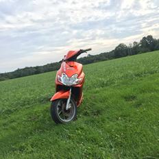 Yamaha Jog r (solgt)