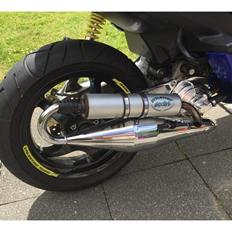 Yamaha aerox special edition ( Valtino Rossi ) kørt 650km