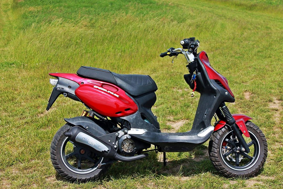 PGO Pmx naked billede 1