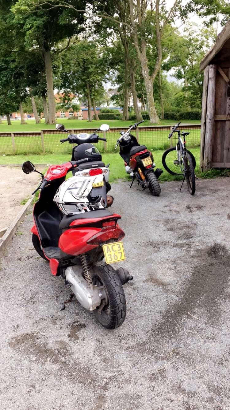 PGO Pmx naked billede 4