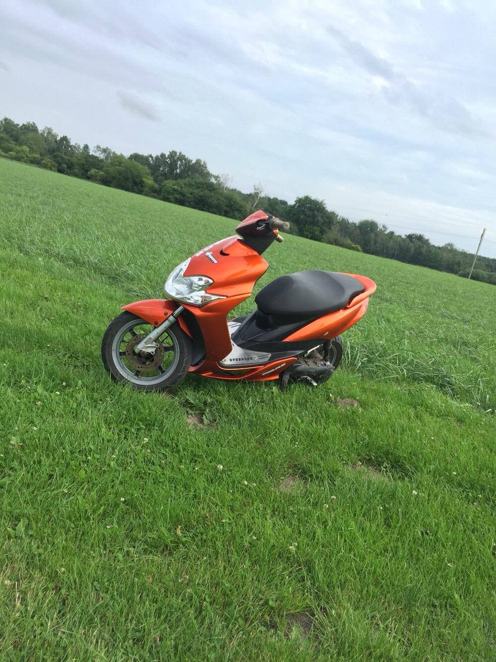 Yamaha Jog r (solgt) billede 2