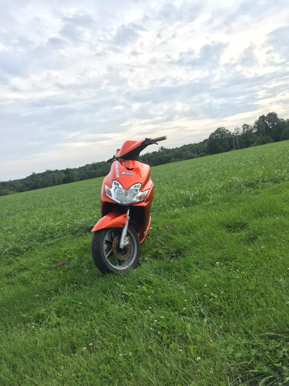 Yamaha Jog r (solgt) billede 1