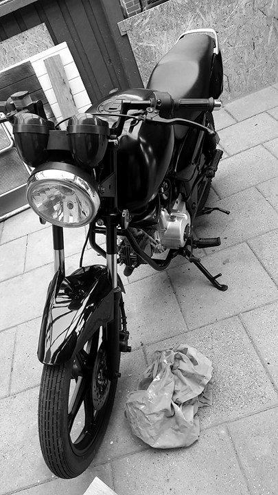 Yamasaki YM50-8B billede 5