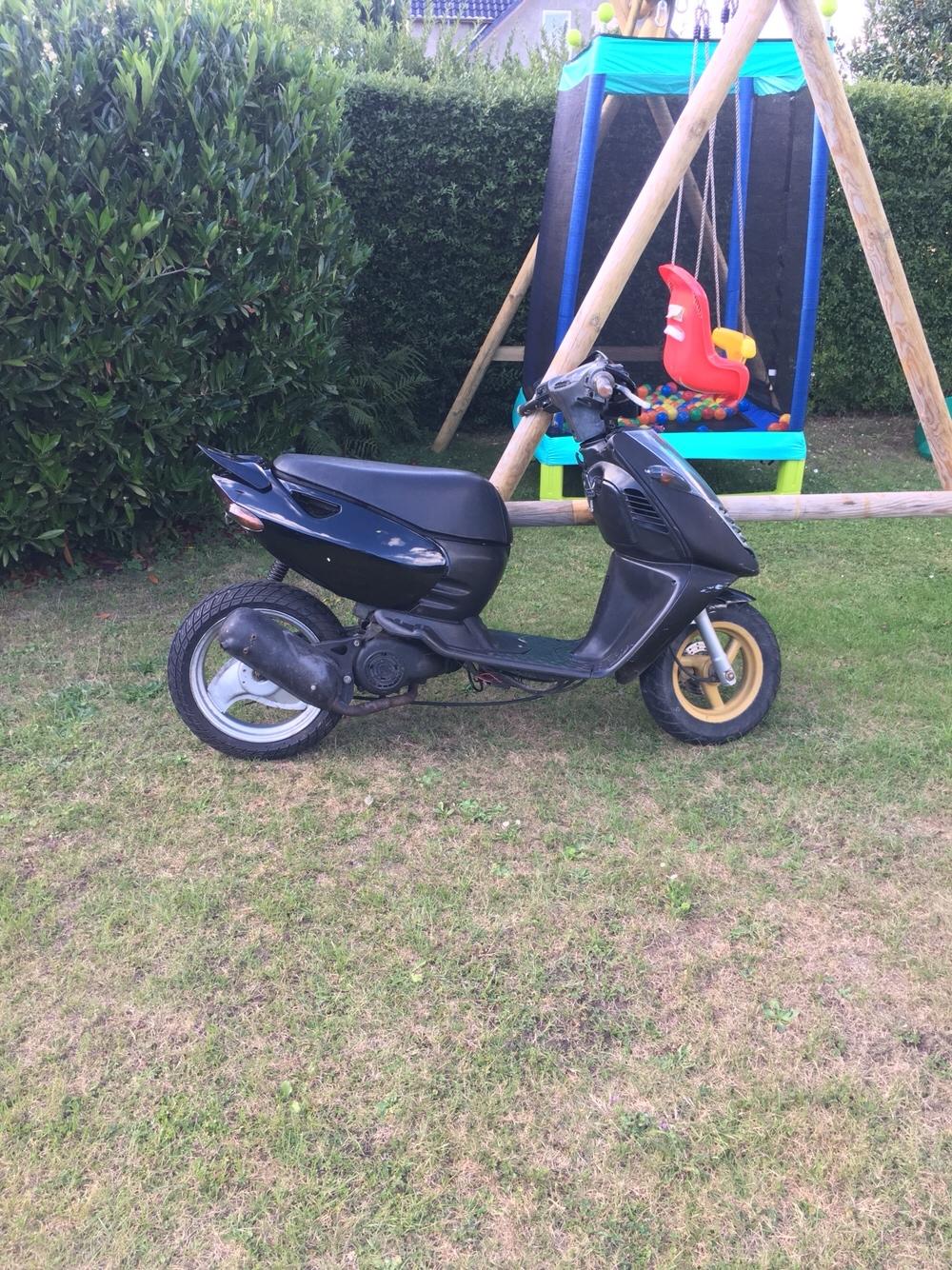 Aprilia Sonic Black edition 100cc billede 11