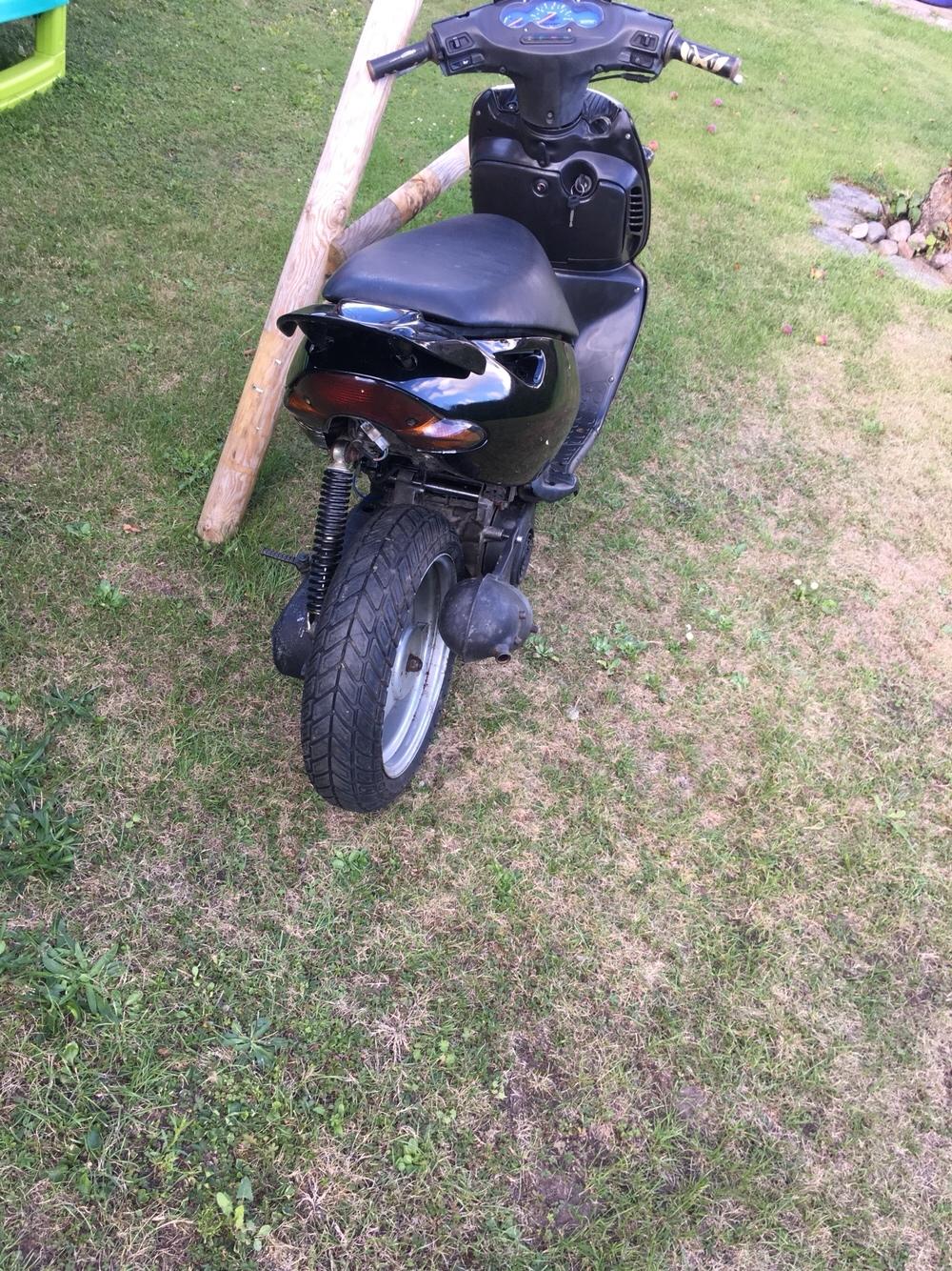 Aprilia Sonic Black edition 100cc billede 13